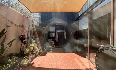 CASA COMERCIAL EN VENTA,CONSULTA DENTAL REGULARIZADA, LAS CONDES