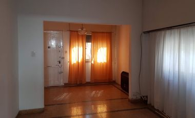 Casa PH en venta en Don Bosco Este