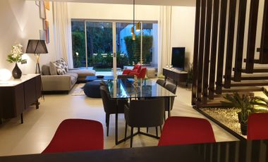 Modern 2 Bedroom Townhouse for sale at Baan Yamu Residences