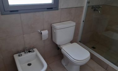 EXCELENTE DEPTO 2 DORM CERCA DEL CENTRO