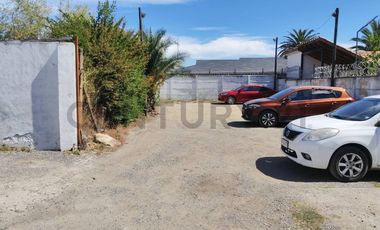 Se vende propiedad comercial en Buin