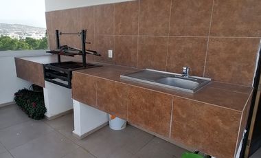 Penthouse en Paraíso Country Club