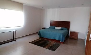 Penthouse en Paraíso Country Club