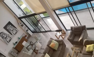 Penthouse en Paraíso Country Club