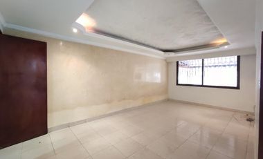 casa en venta en los acacios. Cod V10583