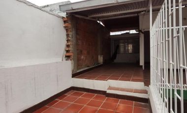 casa en venta en los acacios. Cod V10583