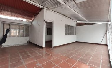 casa en venta en los acacios. Cod V10583