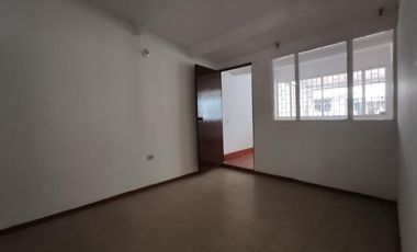 casa en venta en los acacios. Cod V10583