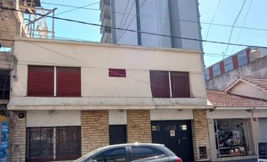 Casa en venta en Lanus Este