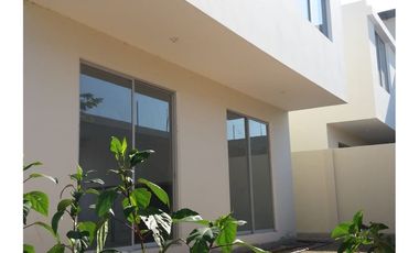 Casa de venta al sur de Manta