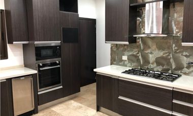Se Venden Casas en Costa Sur $ 650 k AB