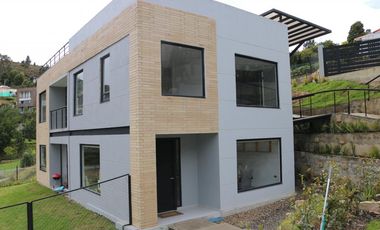 casa en venta en la calera. Cod V1065032