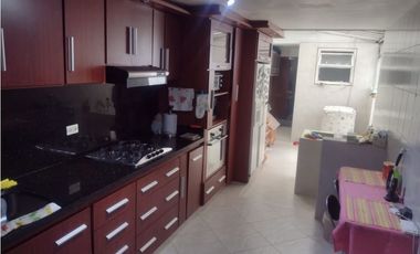 CASA CON UBICACIÓN SUPER ESTRATÉGICA EN EL POLO CLUB BOGOTA