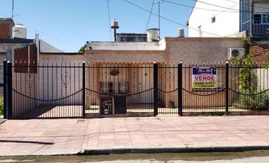 Casa para 2 Familias en venta en Rafael Castillo