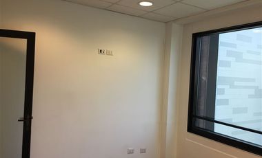 Oficina en Arriendo en OFICINA FRENTE PARQUE ARAUCO