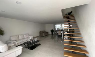 casa condominio en venta en avenida del rio. Cod V2669