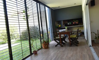 Venta Casa de 3 ambientes en Berazategui Centro