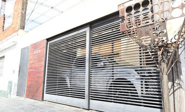 Venta Casa de 3 ambientes en Berazategui Centro