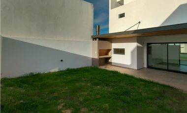 Vendemos hermosos Duplex 2 dor san Ignacio VIllage