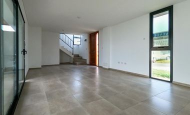 Vendemos hermosos Duplex 2 dor san Ignacio VIllage