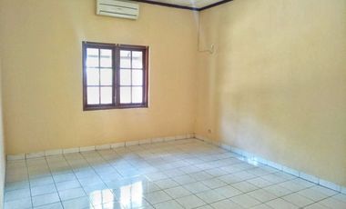 For Rent Town House at Lebak Bulus & Condition Unfurnished HSE-A0311