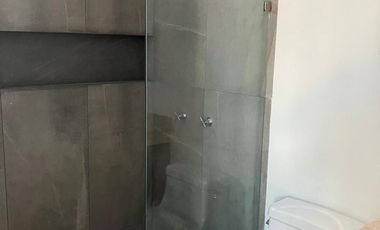 Casa con Paneles Solares y Piscina en Privada Exclusiva – Junto a Colegio Smarti