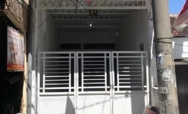 Rumah di Gubeng Kertajaya Row jalan 2mobil