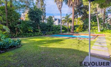 Casa de 2 plantas con pileta, terraza y parrilla - Belgrano