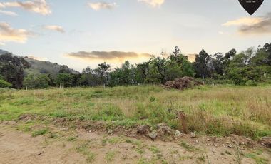 Terreno de venta en Uzhupud, Paute – código:20996