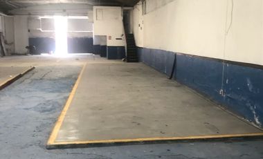 VENTA DE BODEGA EN EL CENTRO DE QUERÉTARO, EXCELENTE UBICACIÓN