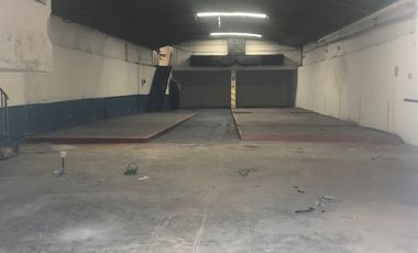 VENTA DE BODEGA EN EL CENTRO DE QUERÉTARO, EXCELENTE UBICACIÓN