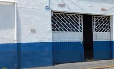 VENTA DE BODEGA EN EL CENTRO DE QUERÉTARO, EXCELENTE UBICACIÓN