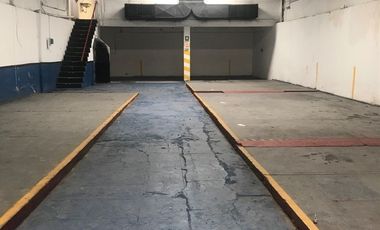 VENTA DE BODEGA EN EL CENTRO DE QUERÉTARO, EXCELENTE UBICACIÓN