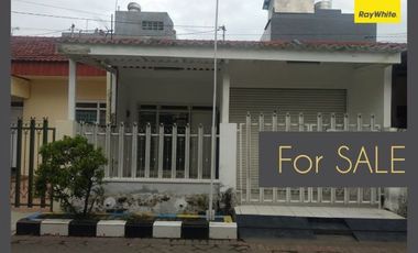 Dijual Rumah Siap Huni Lokasi di Jl. Mulyosari Tengah, Surabaya