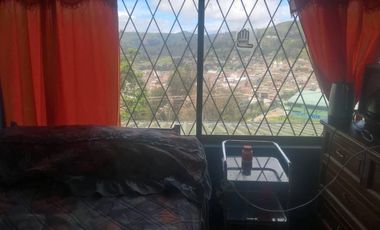 VENTA-Casa en Venta - en Guaranda - Sector Av Guayaquil - con Hermosa Vista a La Ciudad / Urbec 19URB055