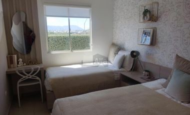 Casa en venta al poniente modelo siva 2