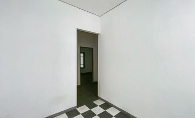 Rumah SHM Hadap Utara 9 menit ke Stasiun Cilebut Dibantu KPR J-37296