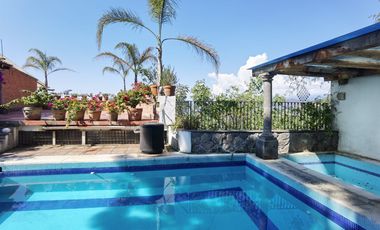 CASA EN VENTA CON EXCELENTE VISTA AL LAGO
