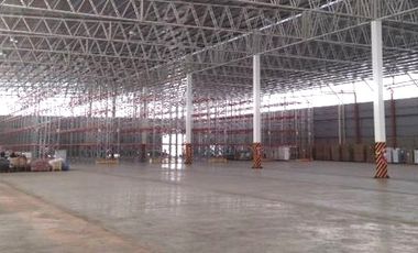 Nave logística de 6500 m2 sobre lote de 10.000 m2, Benavidez