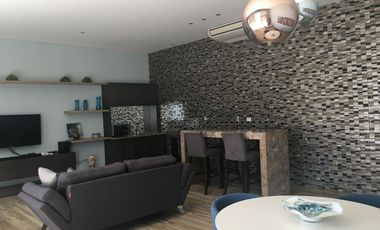 Departamento amueblado en 3er. piso de Torre Levant. Acabados de lujo