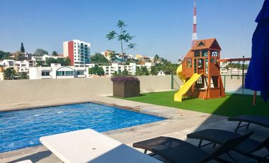 Departamento amueblado en 3er. piso de Torre Levant. Acabados de lujo