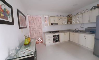 CASA EN VENTA BARRIO LA CASTELLANA | 5158
