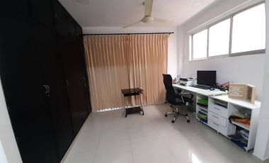 CASA EN VENTA BARRIO LA CASTELLANA | 5158