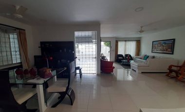 CASA EN VENTA BARRIO LA CASTELLANA | 5158