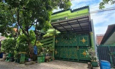 Rumah Siap Huni Shm di Jalan Jambangan Indah Kota Surabaya