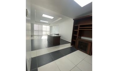 Edificio Comercial en Urdesa Central