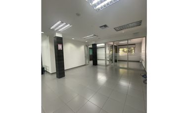 Edificio Comercial en Urdesa Central