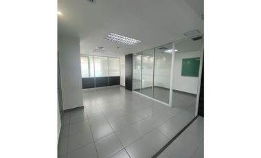 Edificio Comercial en Urdesa Central