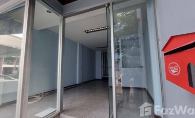 4 Bedroom Townhouse for sale in Phlapphla, Bangkok