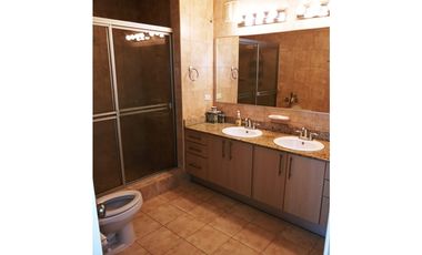 Apartamento con distribución única en Playa Serena Resort